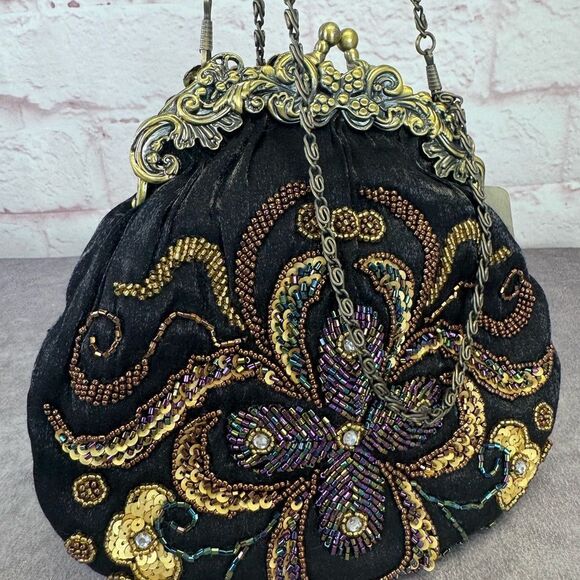 Vintage NWT Silk Beaded Embroidered Black Evening Framed Bag - Picture 3 of 13
